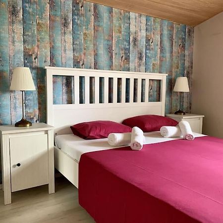 Sunny Grandma'S Garden Apartment Башка Экстерьер фото